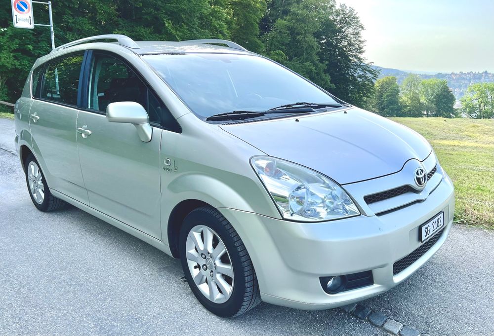 Toyota Corolla Verso Gebraucht
