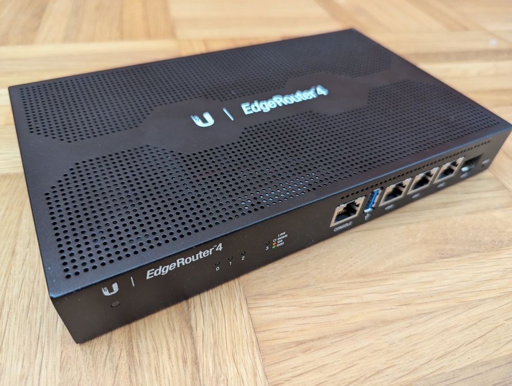 Ubiquiti EdgeRouter 4 (ER-4) (Gebraucht) in Zürich für CHF 85 – mit ...
