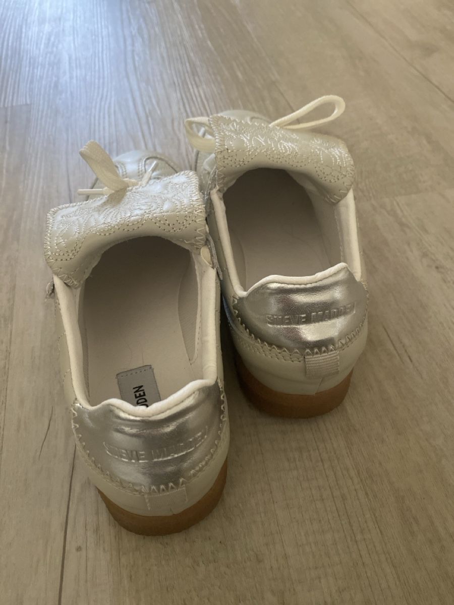 Steve Madden Scarpe da donna: Sneaker Steve Madden – Nuovo (secondo la descrizione) da St. Gallen venduto da mic_6zq2 2