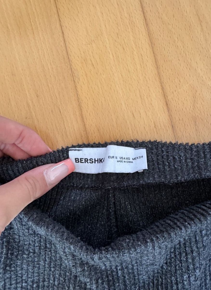 Bershka Hosen: Hose – Neu (gemäss Beschreibung) aus Turgi von fabienne53 2