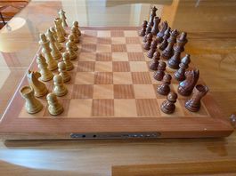 Jeu d'échecs Chessnut Air Plus + housse de transport