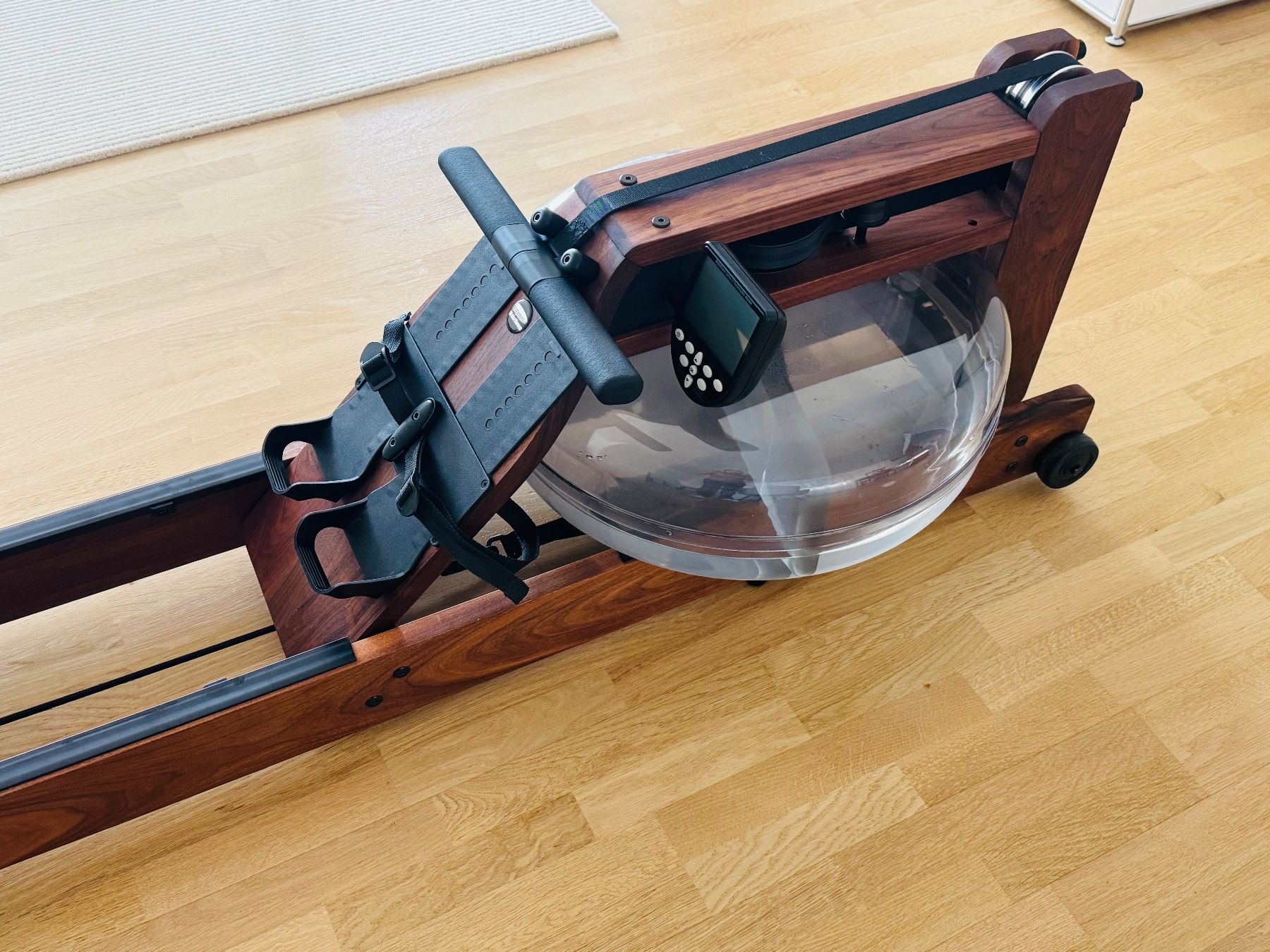 WaterRower Hometrainer: WaterRower Walnuss mit SmartRow – Usato da Rheinfelden venduto da kiks69 1