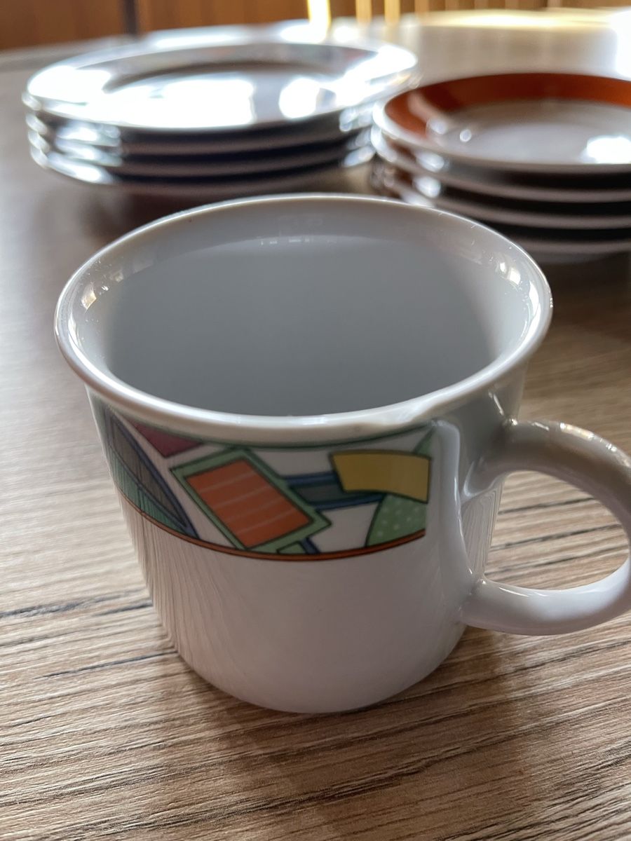 Set di piatti: Kaffeegeschirr Sandra Rich – Usato da Fahrni b. Thun venduto da ams_56jv 4