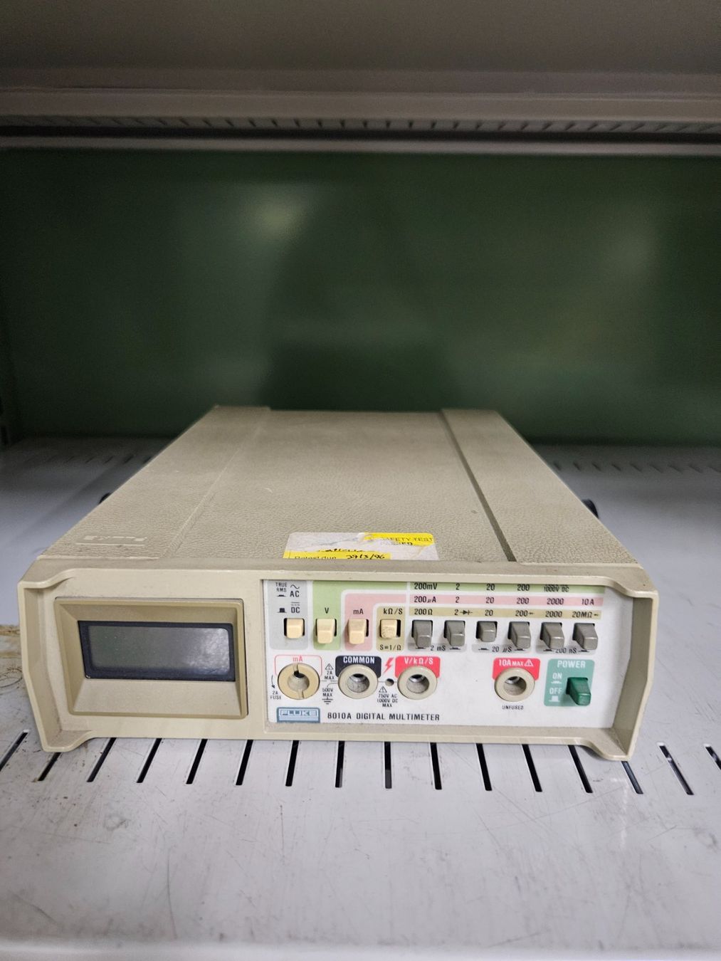 Misurare: Digital Multimeter Fluke 8010A Tischgerät gebraucht – Usato da Tübach venduto da Schips_ag