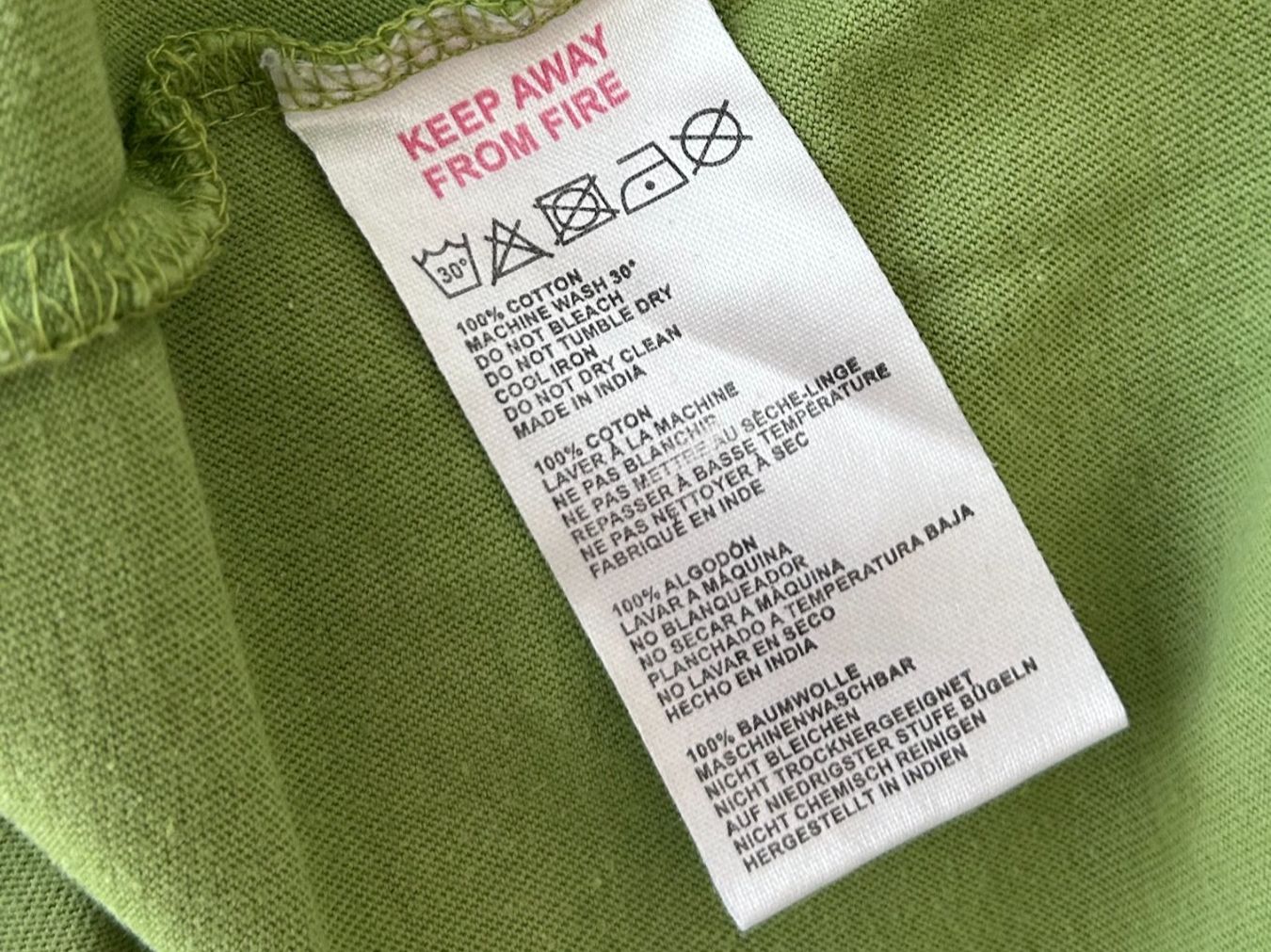 Carhartt T-shirts: iets frans Poloshirt – D'occasion à St. Gallen par look-twice 4