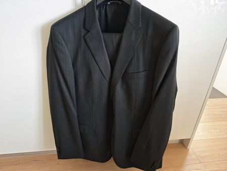 Hugo Boss Anzug Herren Schwarz Nadelstreifen Gr. 54