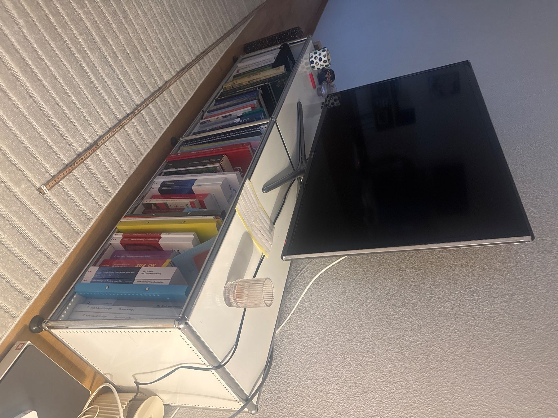 USM Mobili TV: USM Möbel – Usato da Zürich venduto da mar_f9vq 1
