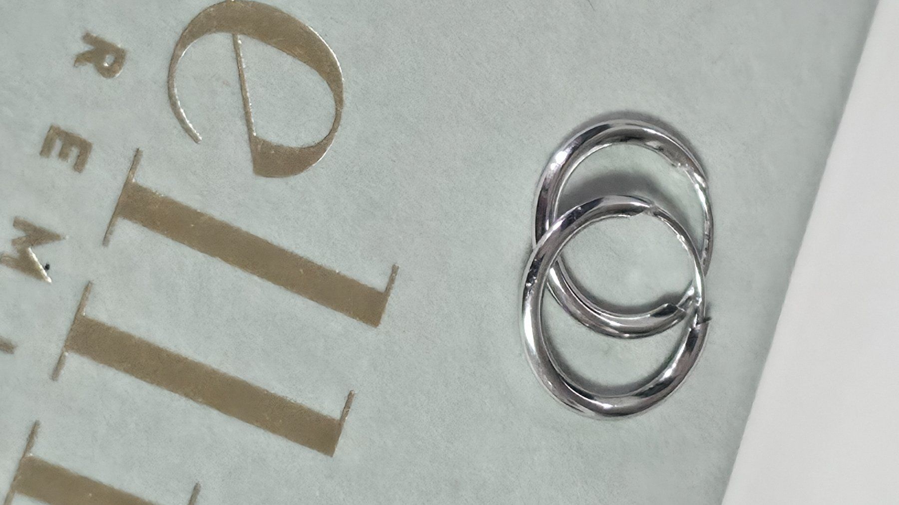 Ohrringe & -stecker: Creolen 585er Weißgold – Neu und originalverpackt aus Hemmental von 18kGold 1