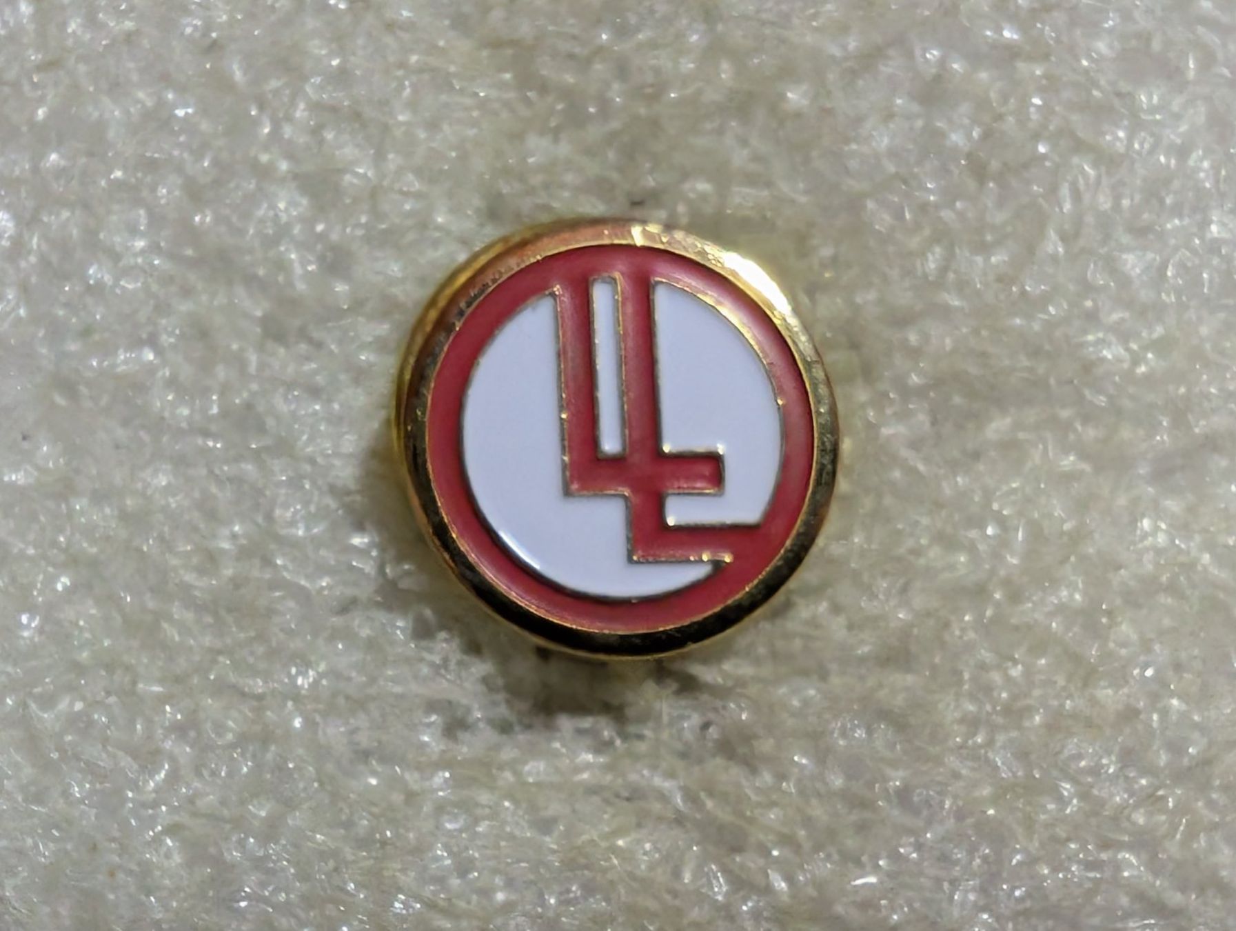 Placchette & Badge: Ansteckpin 213: – Usato da Oppligen venduto da Pin-Fall-Shop