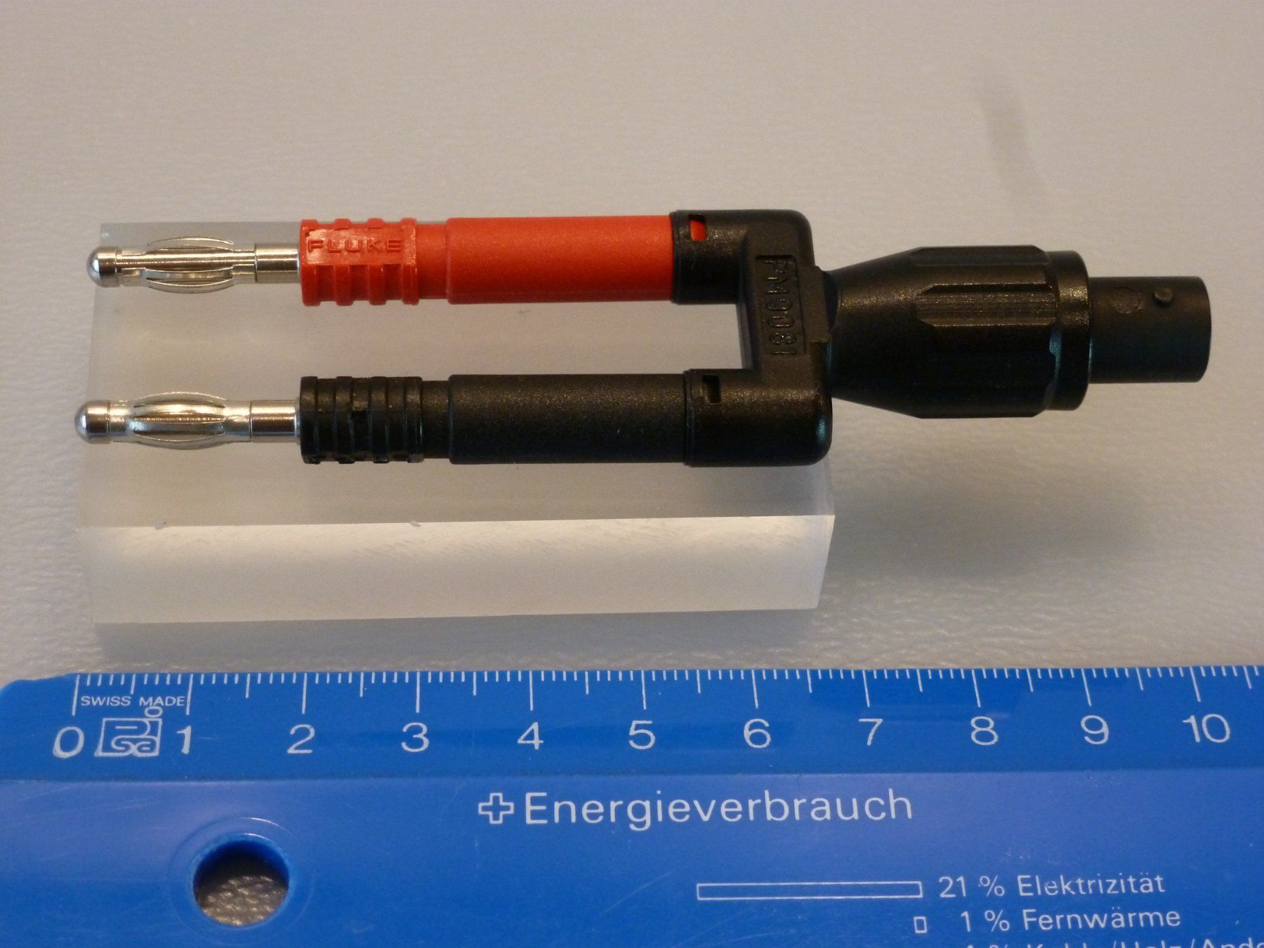 Fluke Misurare: Fluke BNC-Adapter PM9081Dual-Bananenstecker – Usato da Gwatt (Thun) venduto da Nocturnal_99 9