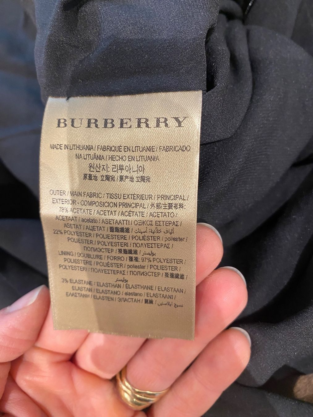 Burberry Vestiti: Original Burberry Kleid Grösse 40/42 – Usato da Kollbrunn venduto da Zizu_7 6