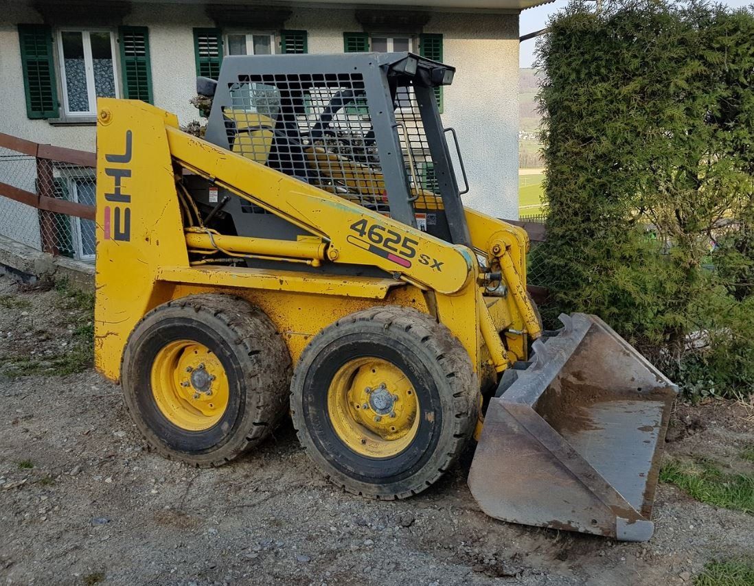 Gehl Caricatori: GEHL 4625 Kompaktlader – Usato da Winikon venduto da swiss_shark 4