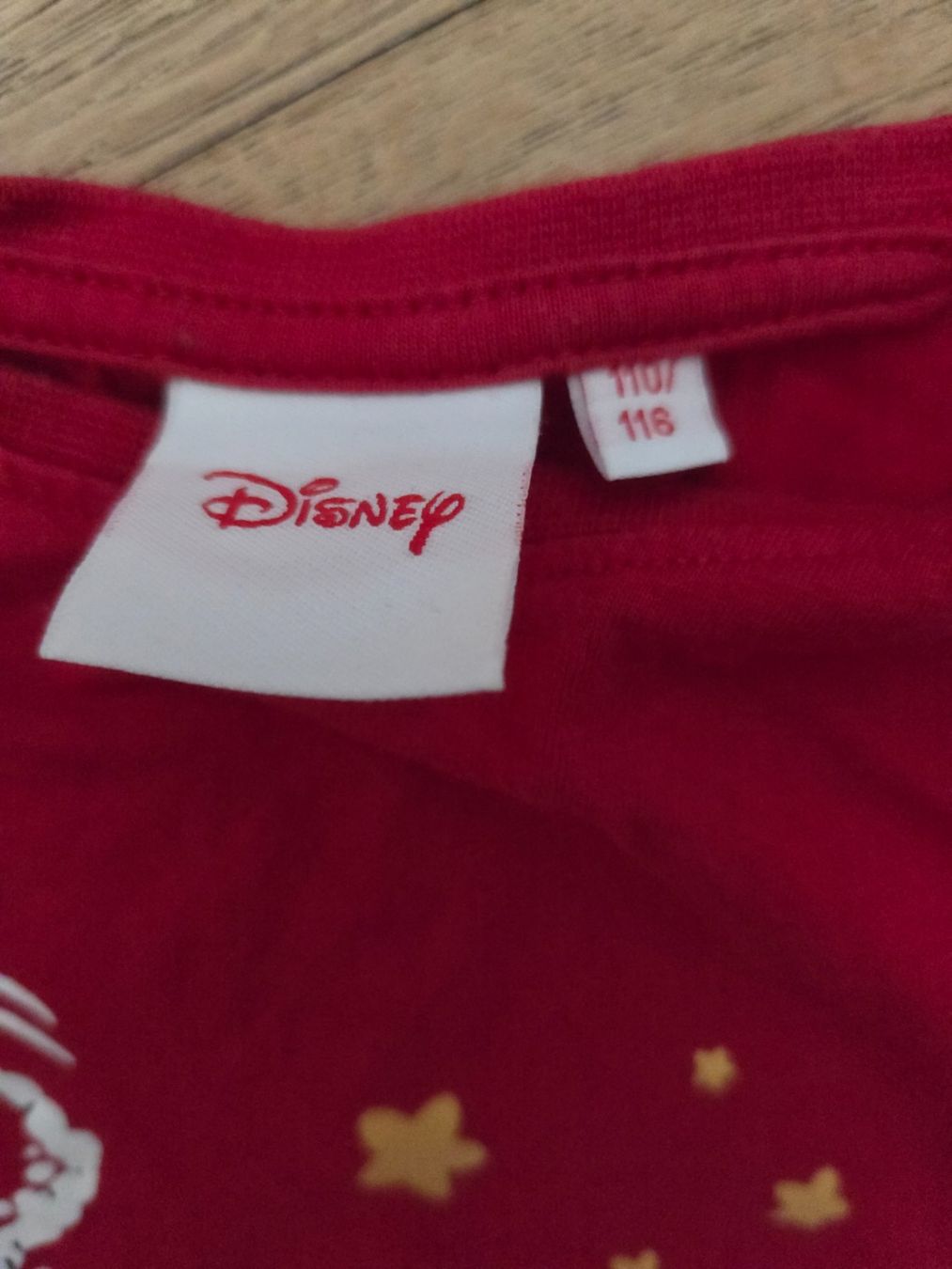 Disney Hemden, T-Shirts & Polos: T-shirt Disney Taille 110/116 – Gebraucht aus Carouge GE von Gasco 1