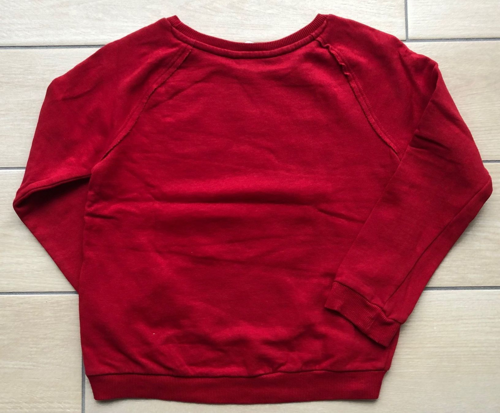 Pulls et sweat-shirts: Pull rouge H&M 134/140 – D'occasion à Moutier par chicboutique 1