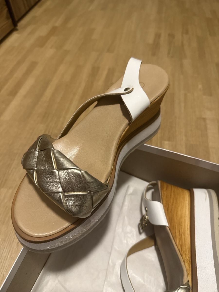 Damenschuhe: Chaussures femmes  – Gebraucht aus Les Acacias von A.cicc 3