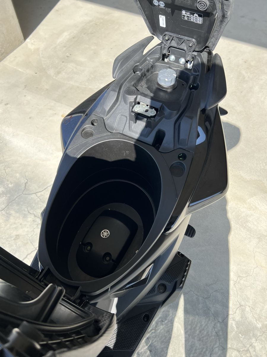 Yamaha Scooter: Yamaha Aerox 50 Roller, 2021 – Usato da Oensingen venduto da Pdealer 3