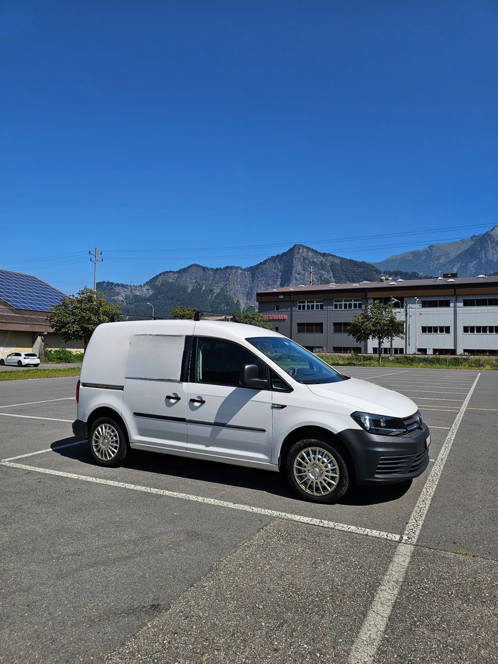 VW Automobili: VW Caddy 1.4 TSI mit Sortimo, Halterung und Dachträger – Usato da Bad Ragaz venduto da alenklopic 8