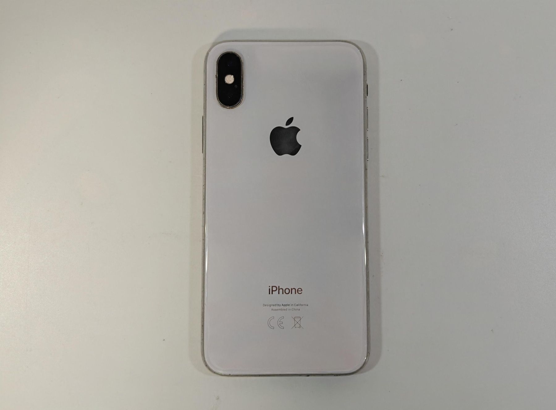 Telefoni: iPhone XS Weiss – Difettoso da Ehrendingen venduto da Rocky985 1