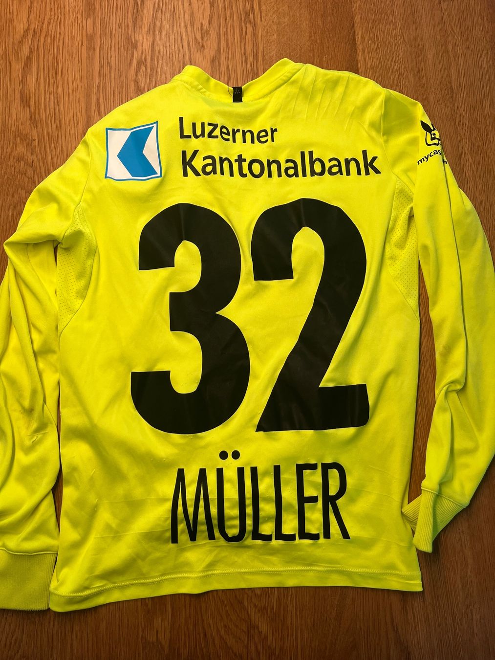 Scarpe, pantaloni & magliette da ginnastica: FCL Goalie Match-Trikot – Usato da Meggen venduto da Sternenhi7 2