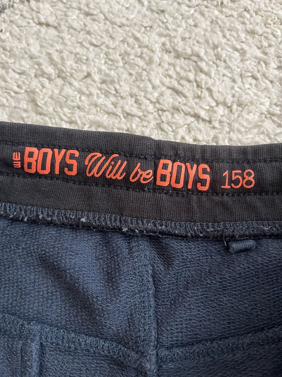 We Pantaloni: Kurze Trainerhosen – Usato da Baden venduto da Car_lio09 1