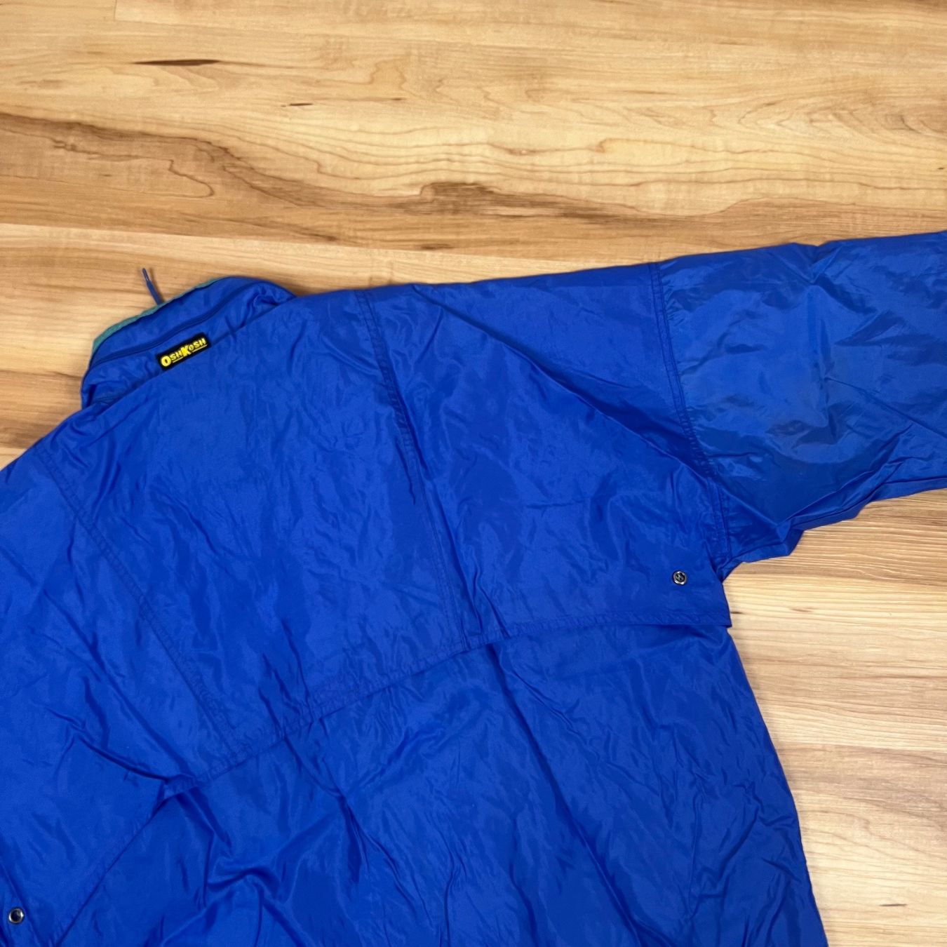 Vestes: Vintage Nylon Windbreaker – D'occasion à Herisau par 1asupply 2