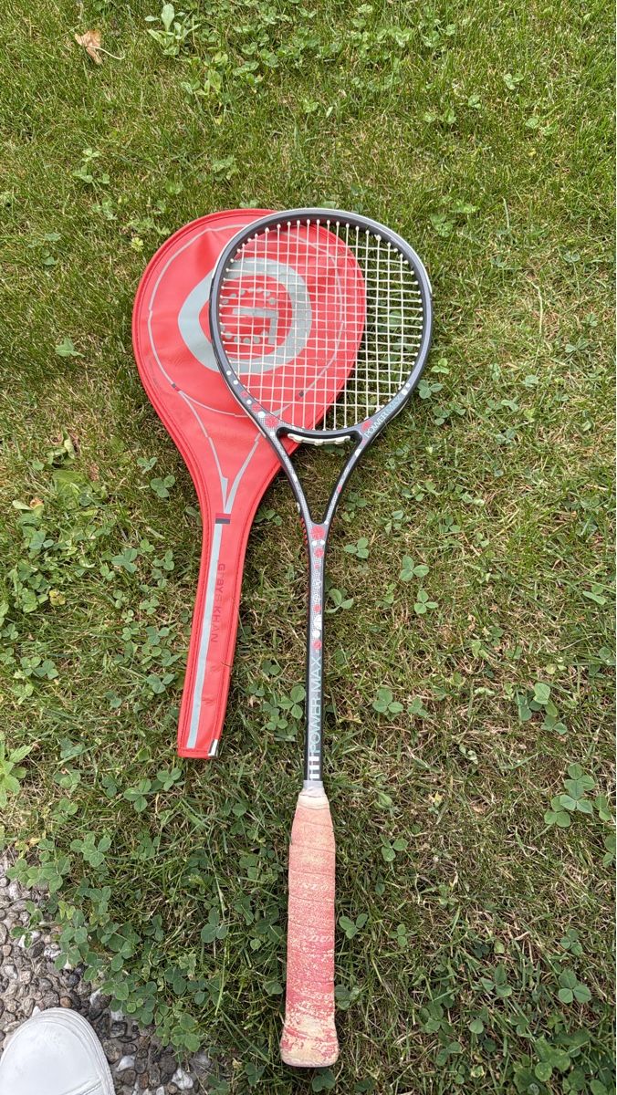 Dunlop Racchette: Racchetta da tennis Squash Power Max con custodia – Usato da Roveredo GR venduto da ang_cc9l