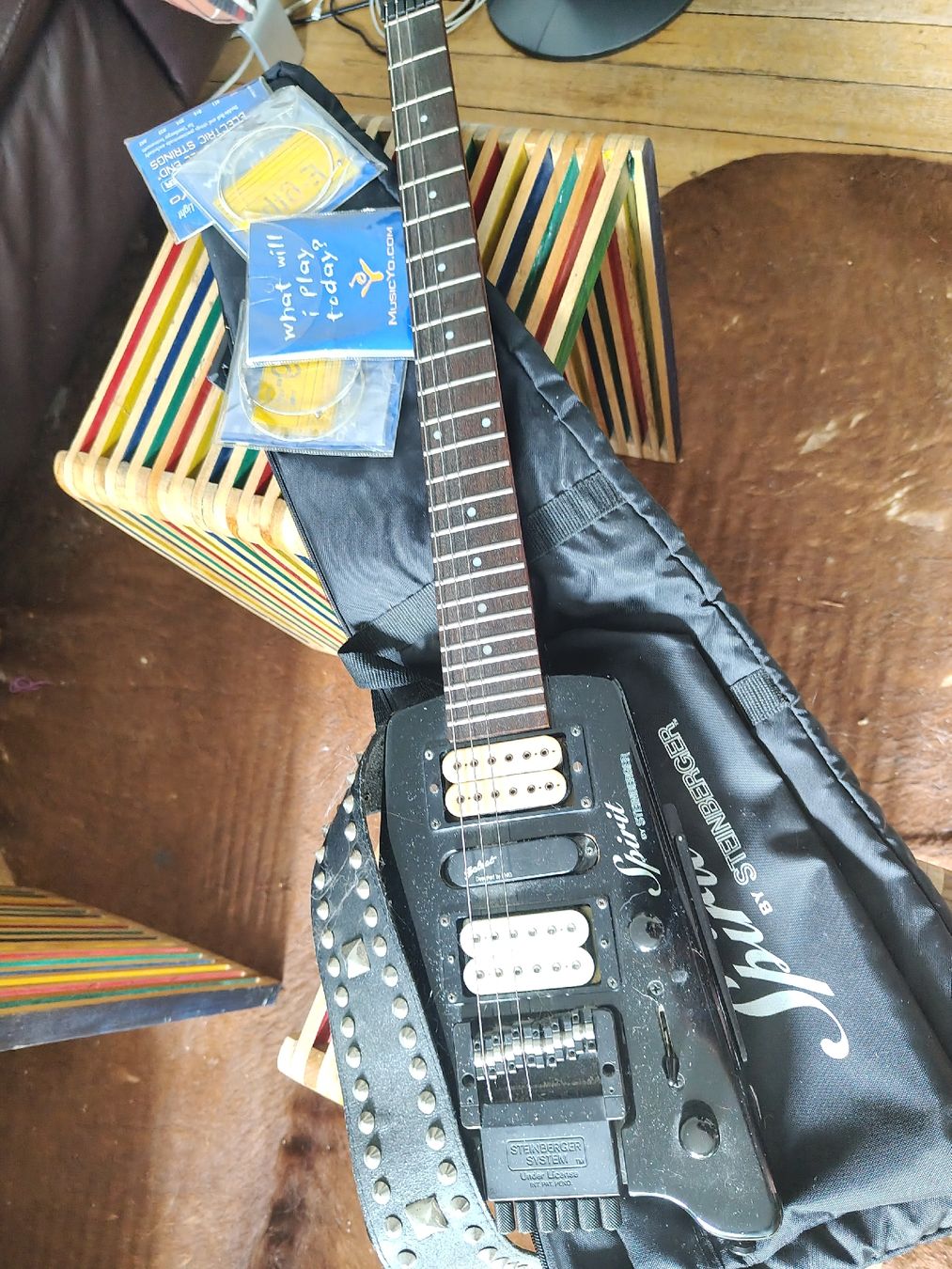 Steinberger Instruments de musique: Steinberger Spirit – D'occasion à olten par Helpich