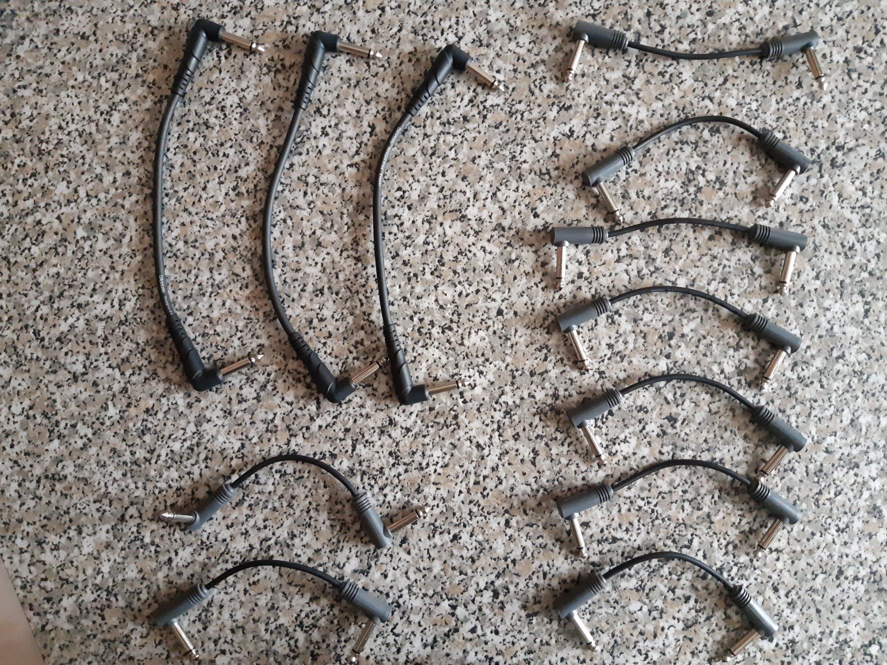 Boss Strumenti musicali: Boss NS-2/Boss FS-7 plus diverse Patch Cables – Usato da Reinach AG venduto da cosmiceddie 4