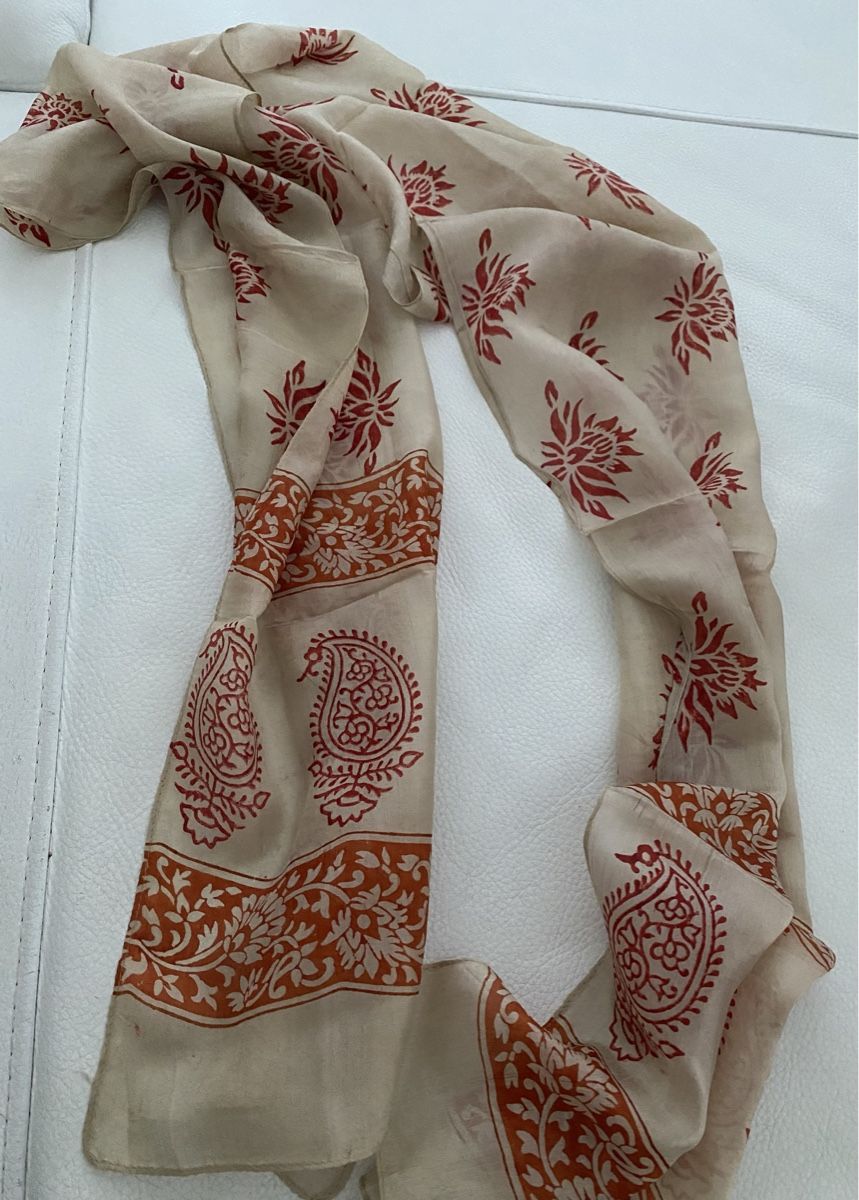 Foulard & Sciarpe: Seiden Schal 🌸 – Usato da Opfikon venduto da Luis144 2