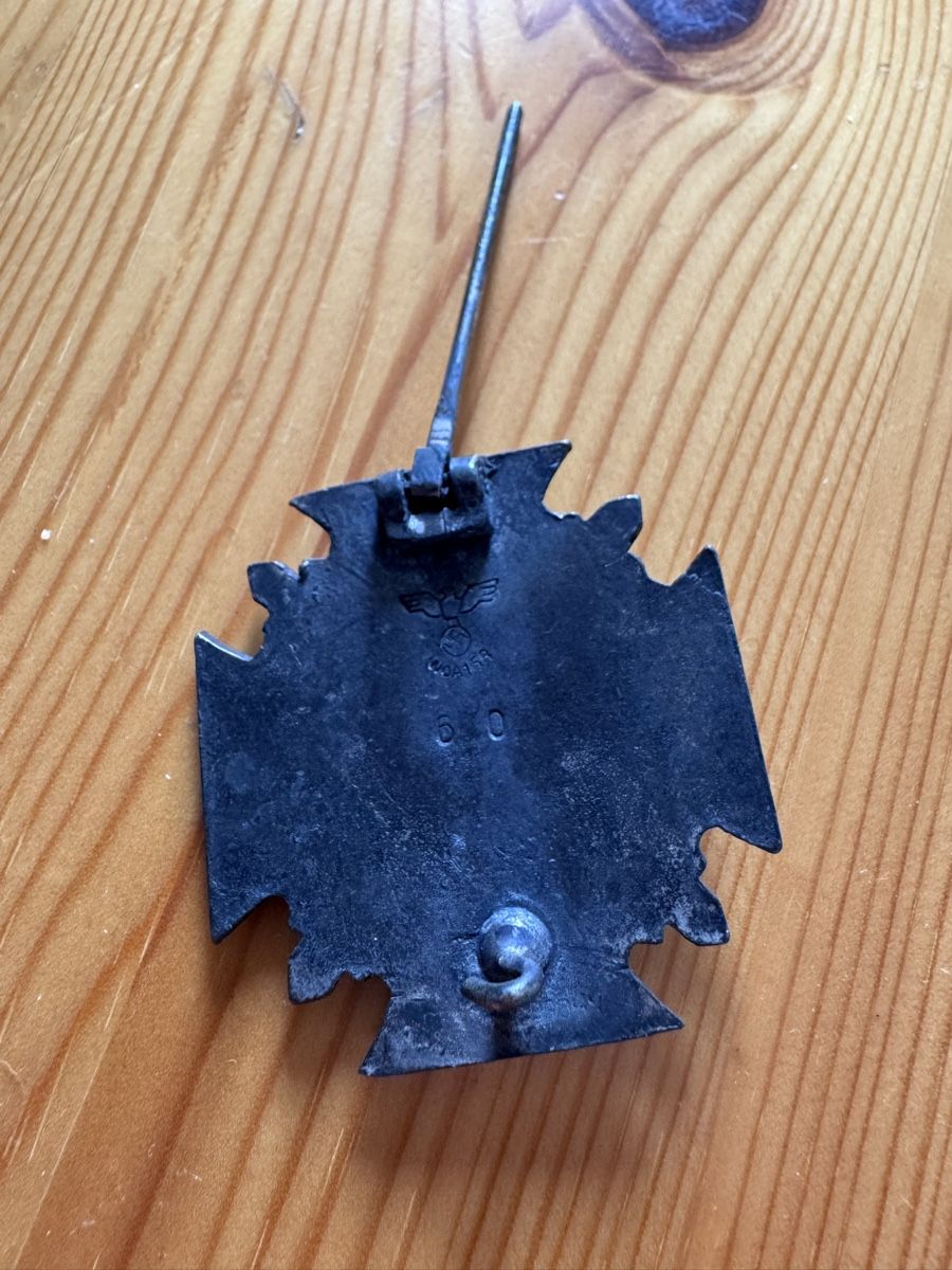 Plaketten & Abzeichen: Badge militaire ancien – Gebraucht aus Vésenaz von Angela.C3 1