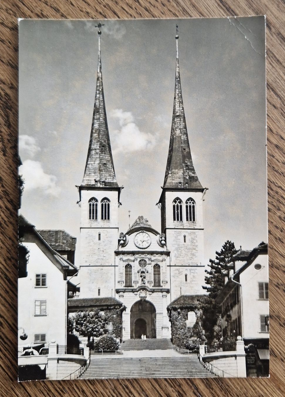Cartoline postali: Hofkirche, Neujahrsgruss, Stempel St. Leodegar 1963 – Usato da Ebikon venduto da Donar50