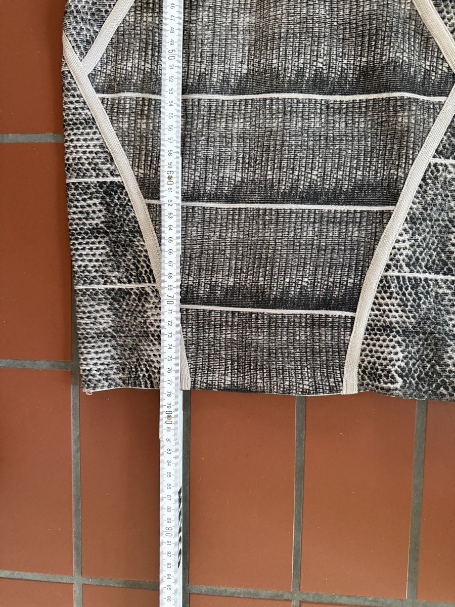 Vestiti: Forever Unique Kleid Gr. 36 Schlangenmuster Figurbetont – Usato da Zürich venduto da JOD213 3
