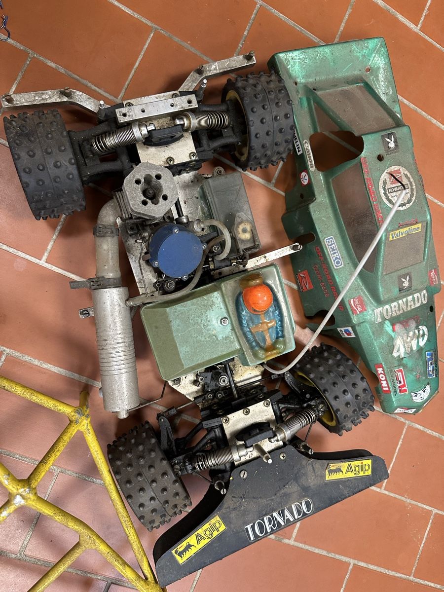 RC Modellbau: RC Auto Tornado 4WD Modellbau Ersatzteile Bastlerware  – Defekt aus Meilen von Rebez 2