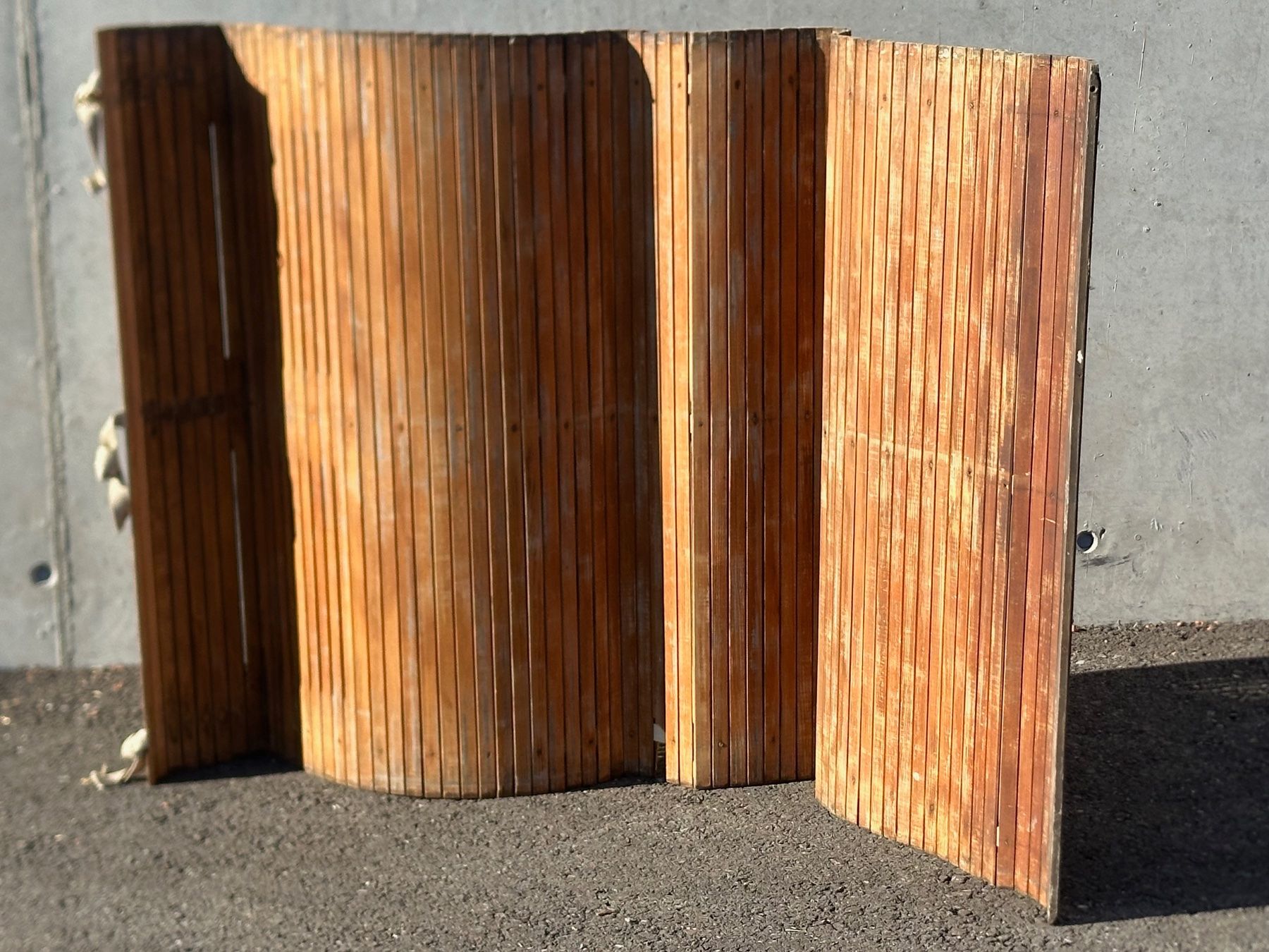 Tavoli: Antiker Rollade, Upcycling Material, Store Bartresen usw #1 – Usato da Laufenburg venduto da industrial-silence 1
