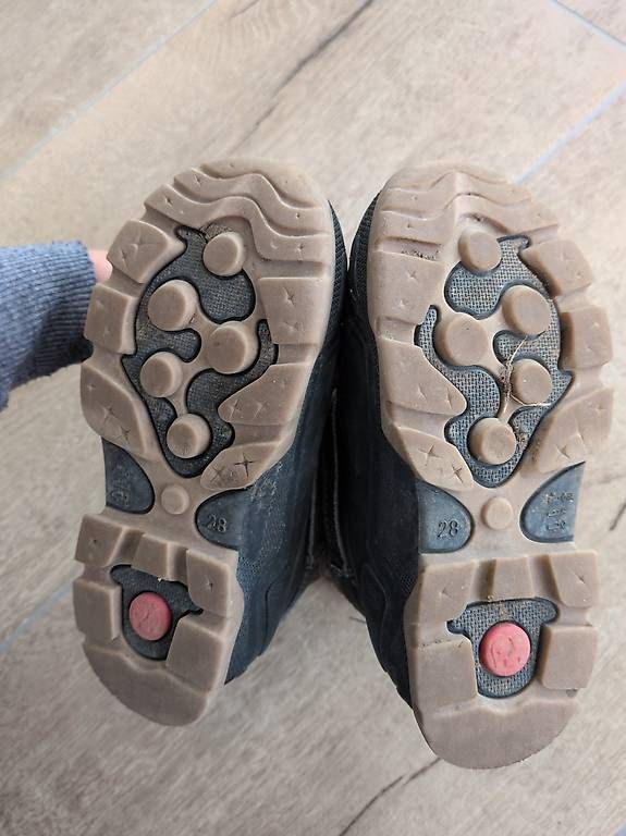 Scarpe per ragazzi: Elefanten Winterstiefel Gr. 28 – Usato da Aesch BL venduto da NadiaE02 1