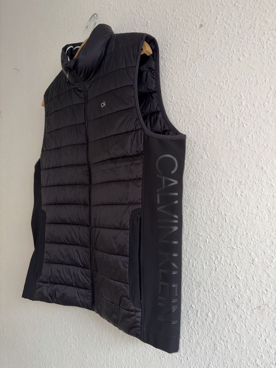 Calvin Klein Gilets & Westen: Calvin Klein Lightweight vest XL – Gebraucht aus Genève von xamime 3