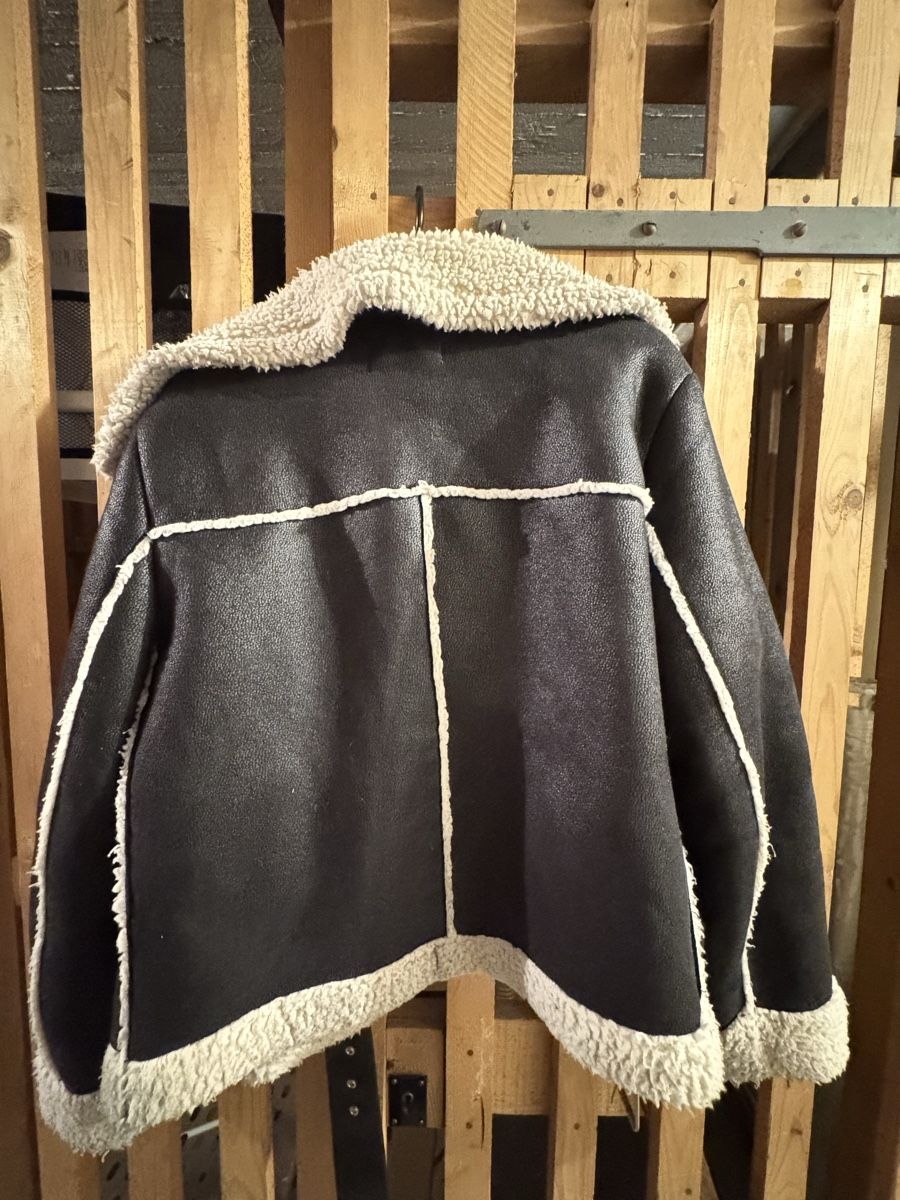 Primark Jacken: Rita Ora X Primark Winterjacke – Gebraucht aus Niederurnen von sel_z2wg 2