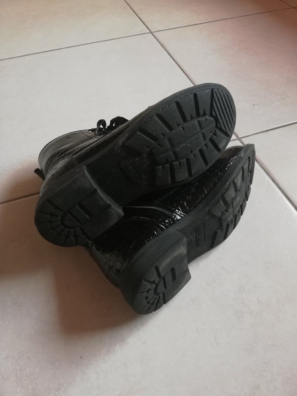 Chaussures filles: Schuhe Gr.35 – D'occasion à Adelboden par Lammhult 3