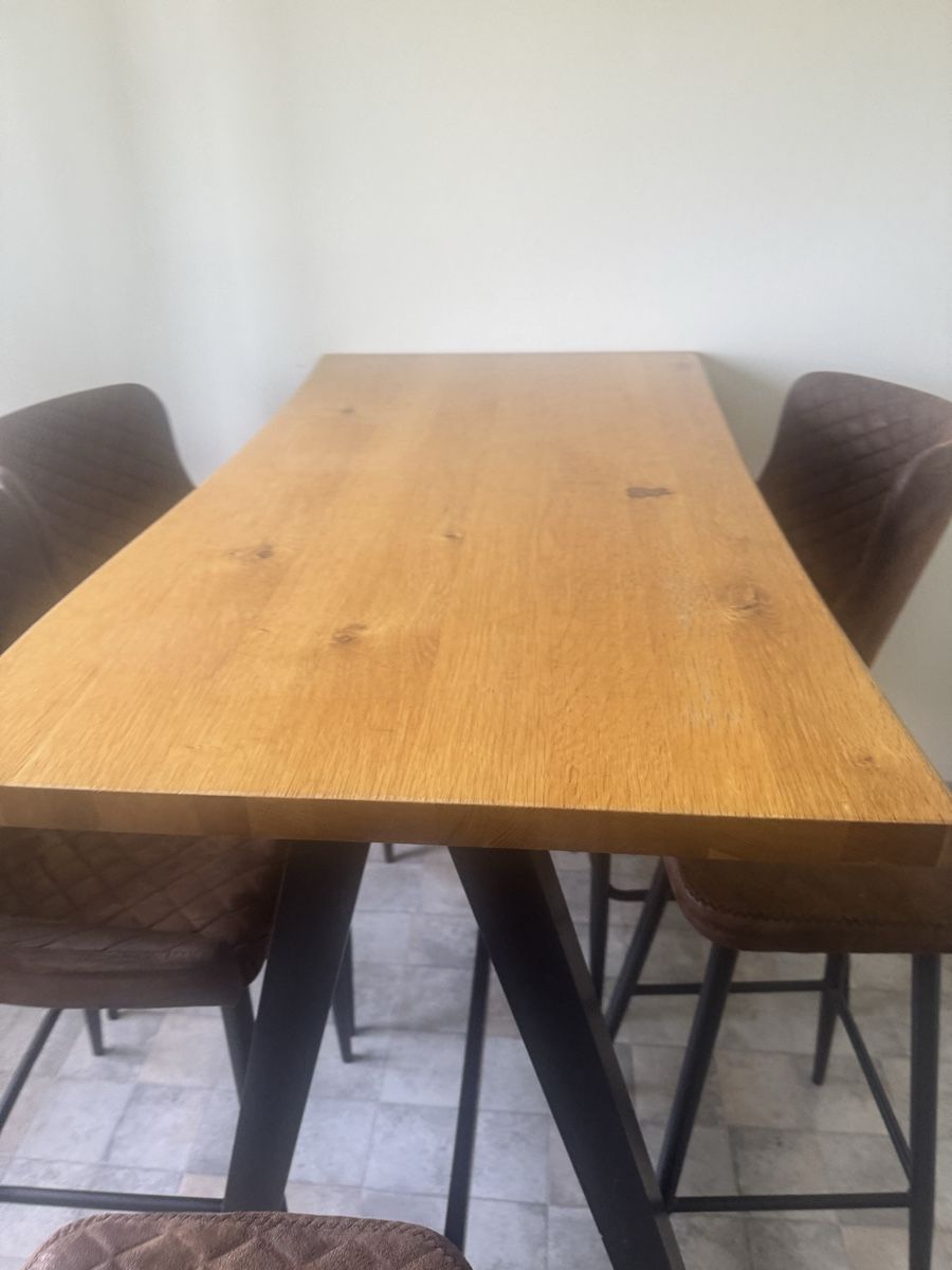 Tische: Table en bois  – Gebraucht aus Fribourg von kyle18