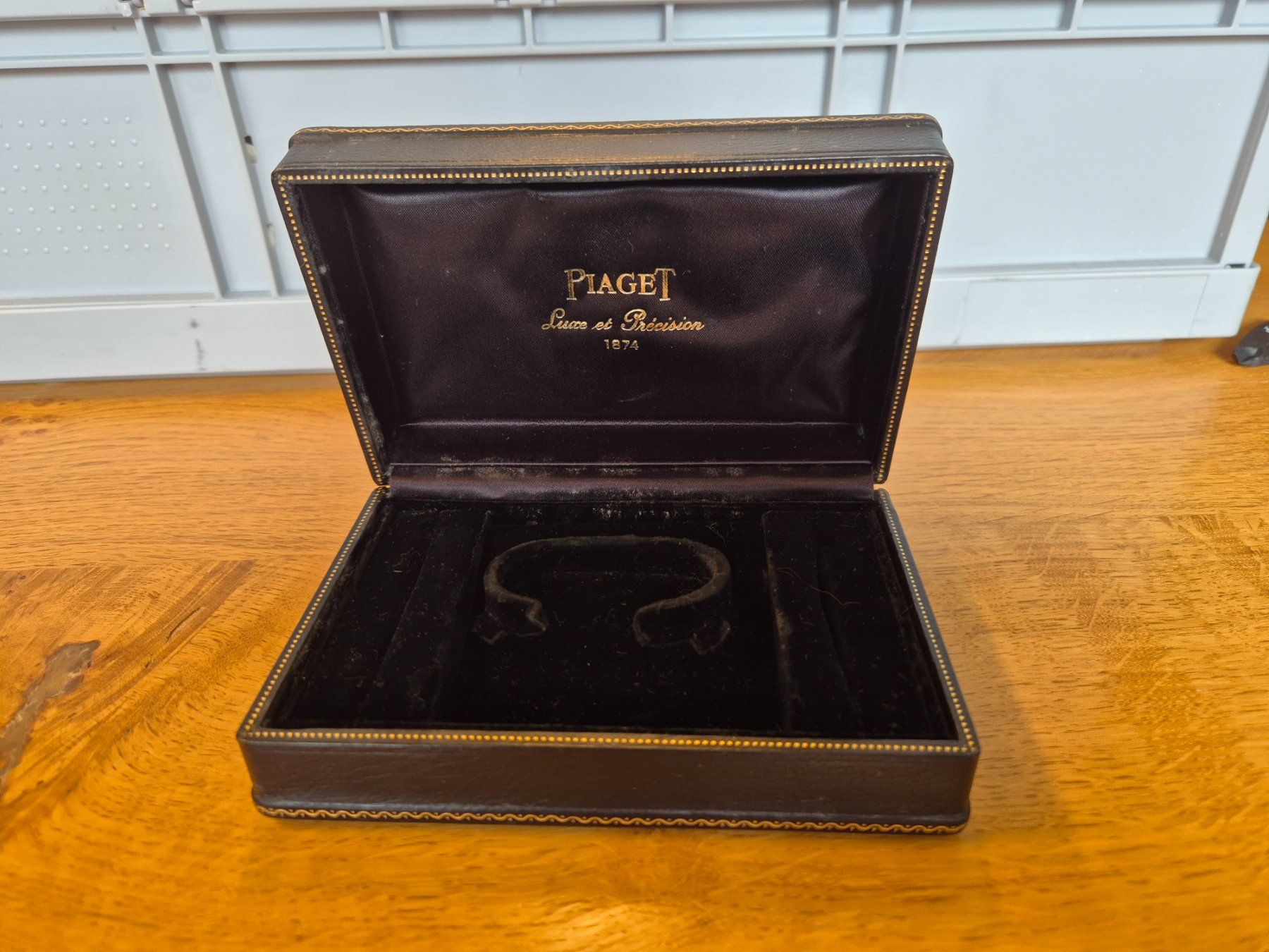 Piaget Uhrenboxen: Écrin Piaget - Luxe et Précision - 1874 – Gebraucht aus Bogis-Bossey von VNT-GE.ch