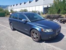 Volvo V50 2.4i