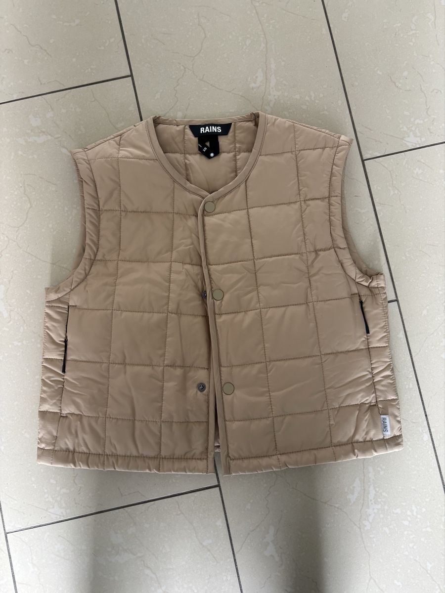 Gilet & Giacche senza maniche: Weste Rains gesteppt beige Grösse XS – Usato da Zürich venduto da nnsn 1