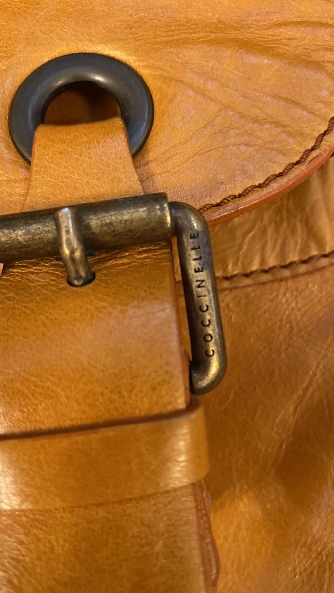 Coccinelle Borse da donna: Coccinelle Ledertasche – Usato da Obfelden venduto da tan_9lj9 2