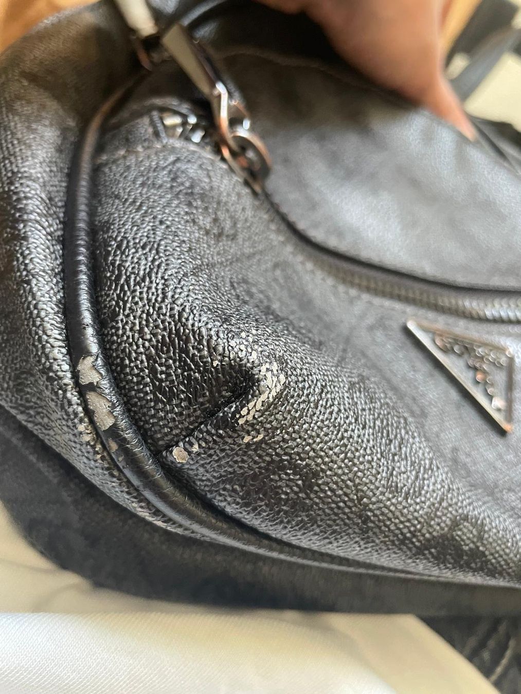 Guess Rucksäcke: Guess Rucksack – Gebraucht aus Laufen von jer_w9tl 3