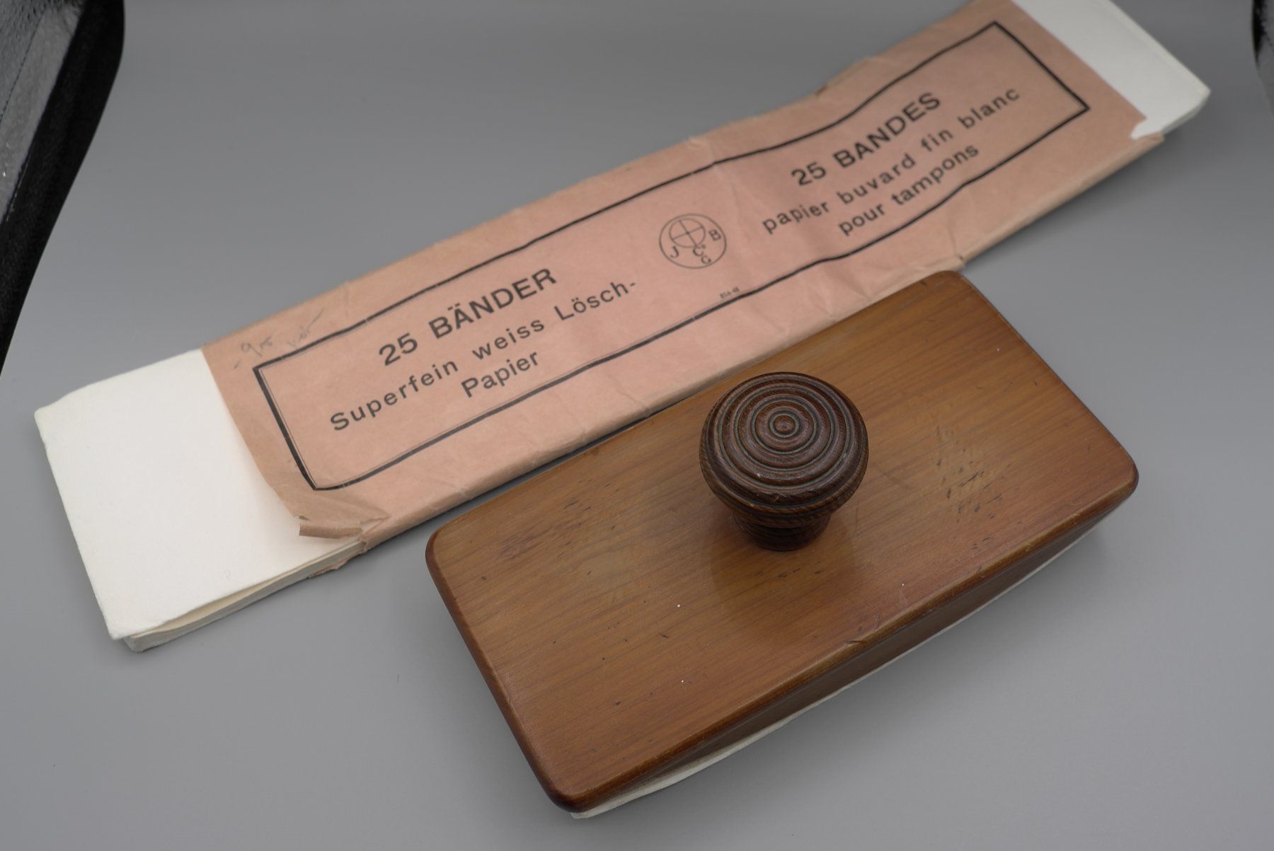 Timbri: Tampon-buvard en bois, de 1896 – Usato da Nyon venduto da WHTF