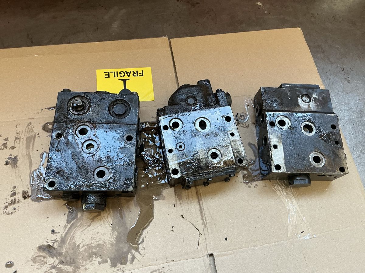 Bosch Tutti i ricambio: Steuergeräte Bosch SB7 – Usato da Stein AR venduto da aut_fx2l 1