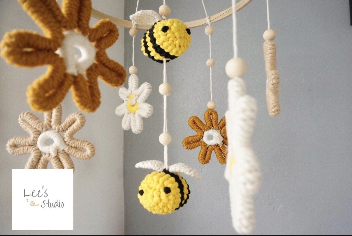 Tutte le decorazioni: Hummel Baby Mobile und Halter – Nuovo (secondo la descrizione) da Rapperswil SG venduto da CCai 2