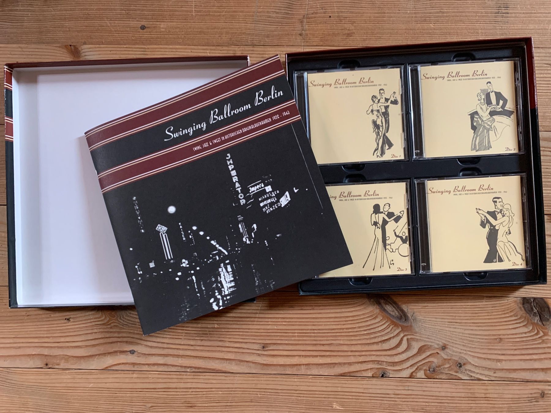 CD: Swinging Ballroom Berlin CD Box Set – Usato da Zürich venduto da dam_6brk 1