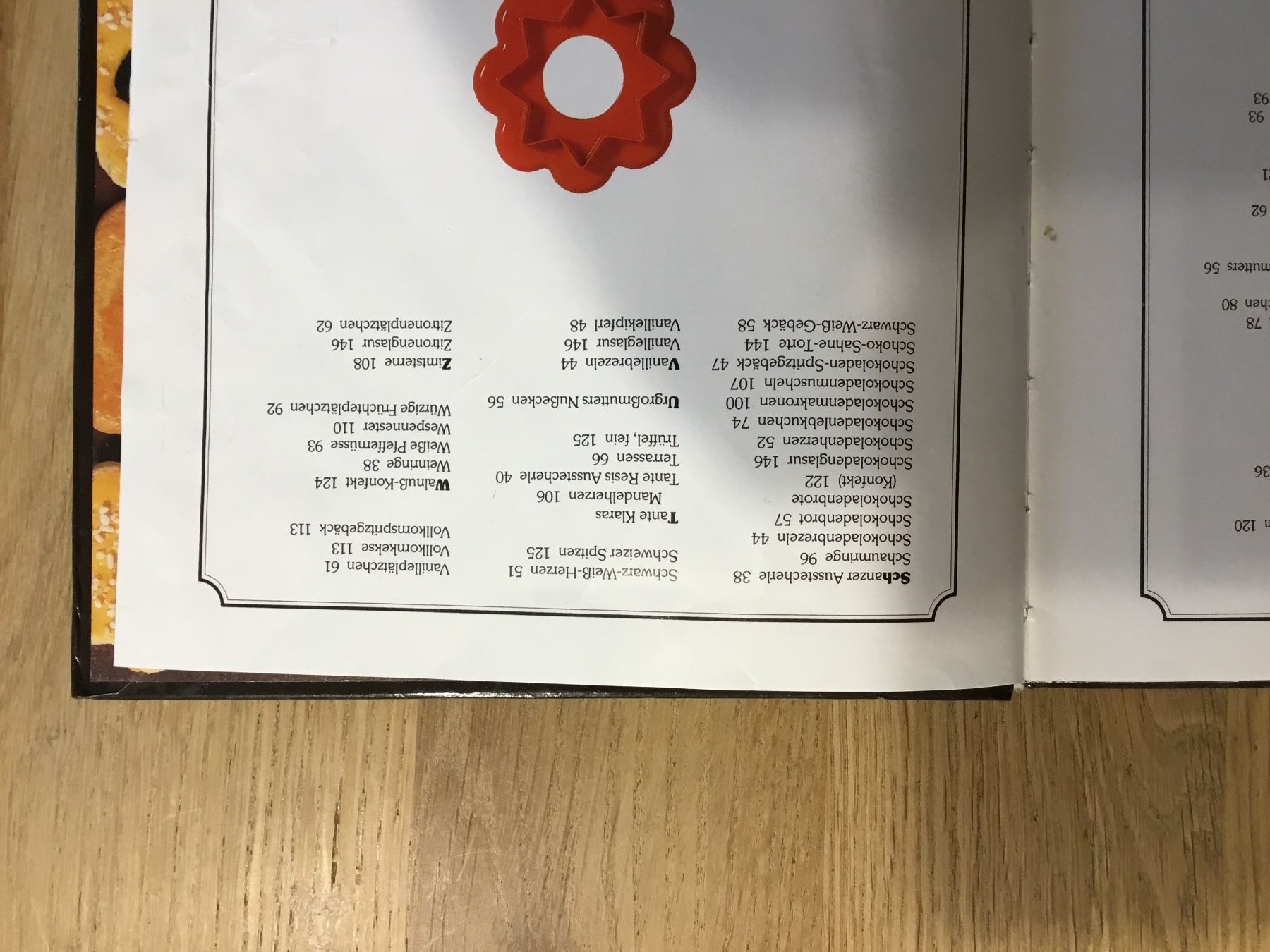 Livres: 2 Tupperware Kochbücher Backbücher – D'occasion à Triesen par Trisuna 2