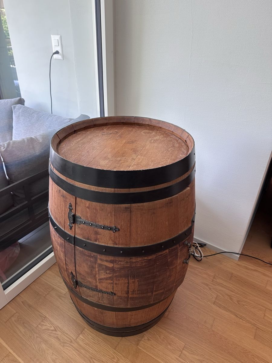 Altro: Rustikale Bar aus Eichenfass - ein echtes Unikat! – Usato da Kriens venduto da Savas04 3